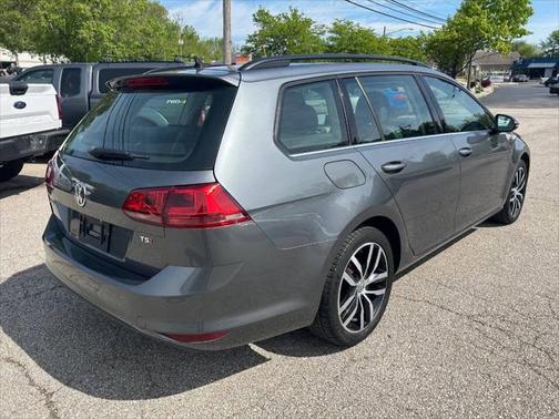 2016 Volkswagen Golf SportWagen TSI Limited Edition