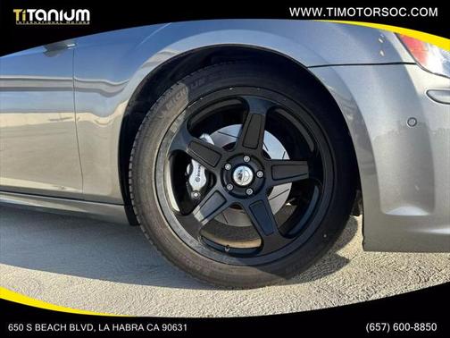 2012 Chrysler 300 SRT8