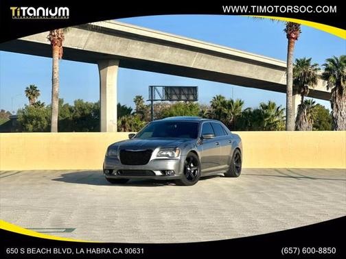 2012 Chrysler 300 SRT8