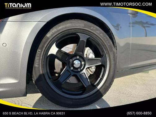 2012 Chrysler 300 SRT8