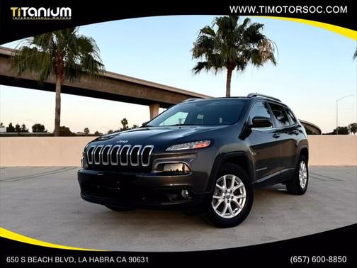 2016 Jeep Cherokee Sport