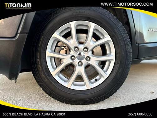 2016 Jeep Cherokee Sport