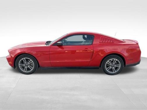 2011 Ford Mustang V6 Premium