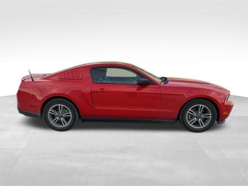 2011 Ford Mustang V6 Premium