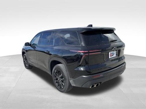 2024 Chevrolet Traverse LS