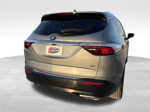 2023 Buick Enclave Essence AWD