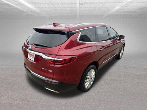 Red 2018 Buick Enclave Premium