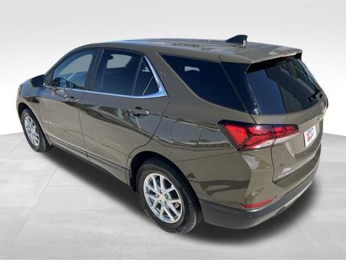 Harvest Bronze Metallic 2023 Chevrolet Equinox 1LT