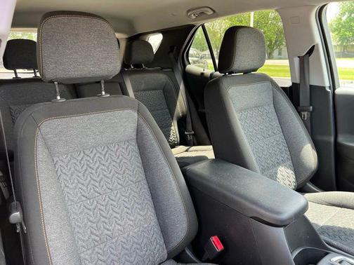 Harvest Bronze Metallic 2023 Chevrolet Equinox 1LT