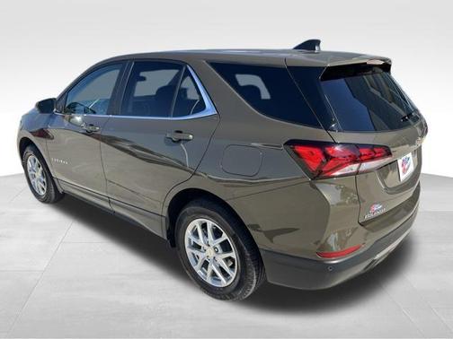 Harvest Bronze Metallic 2023 Chevrolet Equinox 1LT