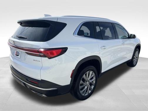 2025 Buick Enclave Preferred FWD