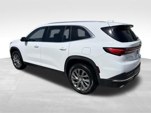 2025 Buick Enclave Preferred FWD