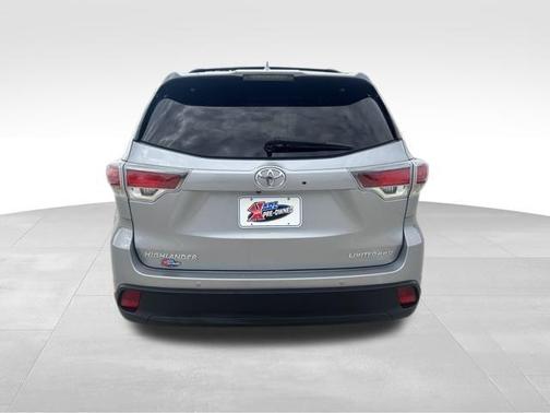 2015 Toyota Highlander