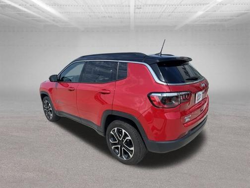 Redline Pearlcoat 2023 Jeep Compass Limited