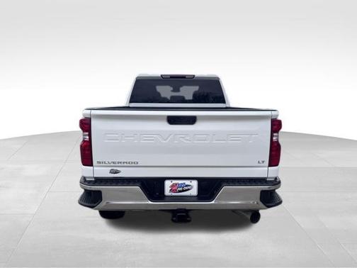 Summit White 2025 Chevrolet Silverado 2500 LT