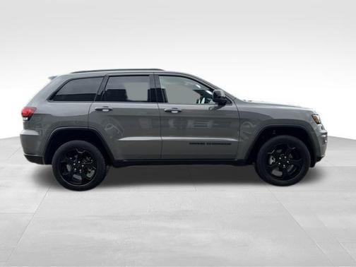 2019 Jeep Grand Cherokee Upland