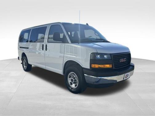 2023 GMC Savana 2500 RWD 2500 Regular Wheelbase LS