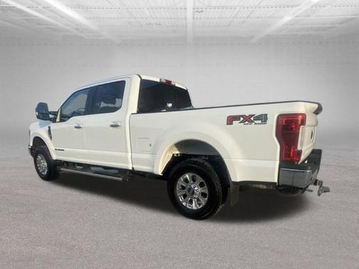 Oxford White 2019 Ford F-250 XLT