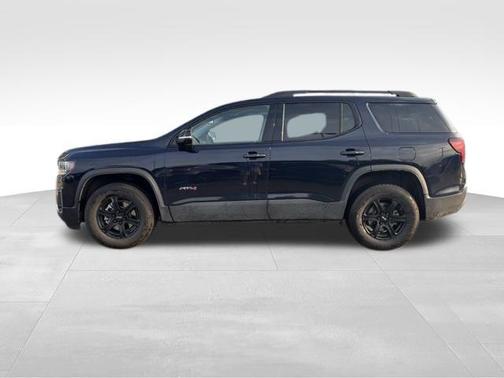 2022 GMC Acadia AWD AT4