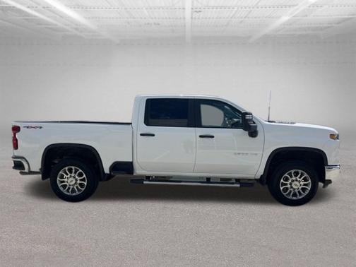 Summit White 2025 Chevrolet Silverado 2500 Work Truck