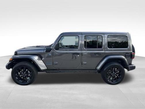 Granite Crystal Metallic Clearcoat 2025 Jeep Wrangler 4xe Sahara