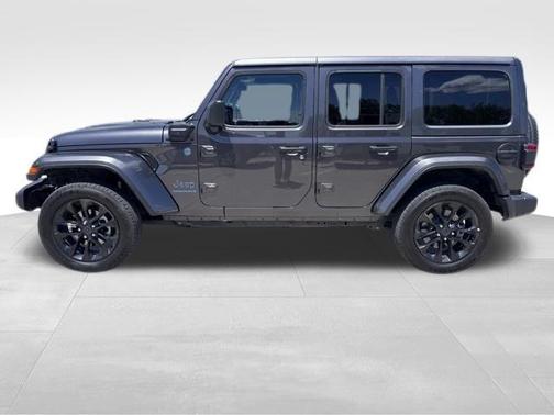 Granite Crystal Metallic Clearcoat 2025 Jeep Wrangler 4xe Sahara