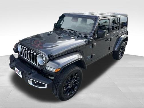 Granite Crystal Metallic Clearcoat 2025 Jeep Wrangler 4xe Sahara