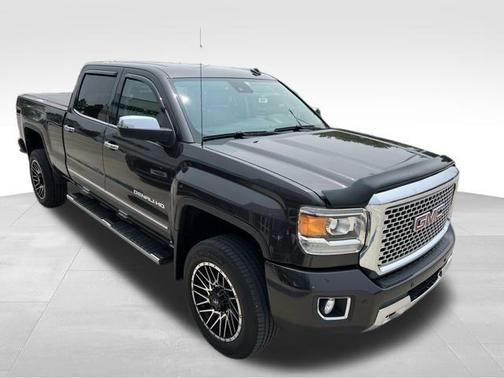 2015 GMC Sierra 2500 Denali