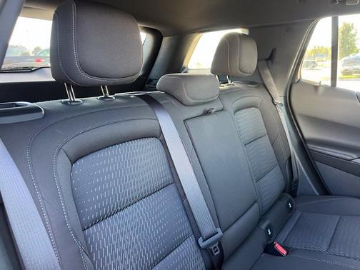 Sterling Gray Metallic 2026 Chevrolet Equinox FWD LT