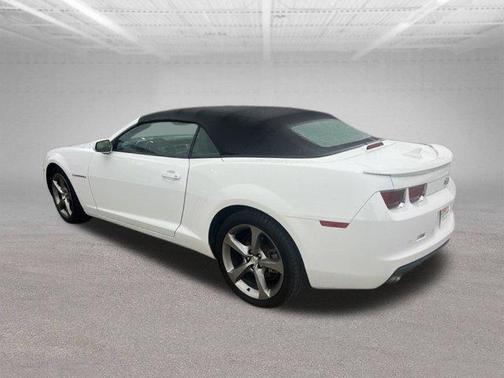 Summit White 2013 Chevrolet Camaro 2LT