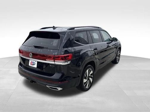 2024 Volkswagen Atlas 2.0T SE w/Technology 4MOTION