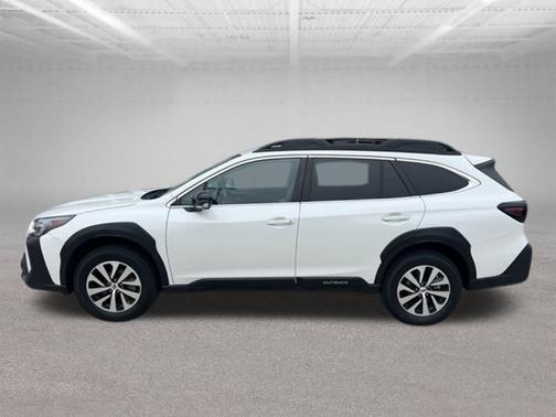 Crystal White Pearl 2024 Subaru Outback Base
