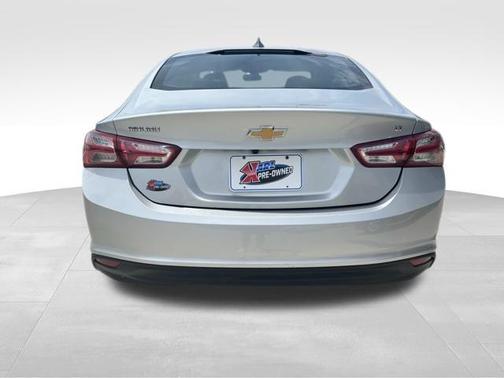 2021 Chevrolet Malibu FWD LT