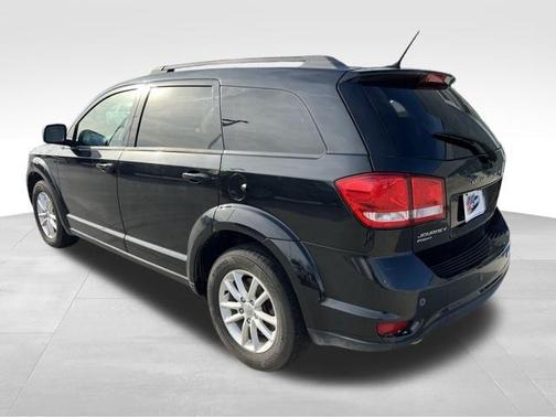 Brilliant Black Crystal Pearlcoat 2013 Dodge Journey SXT