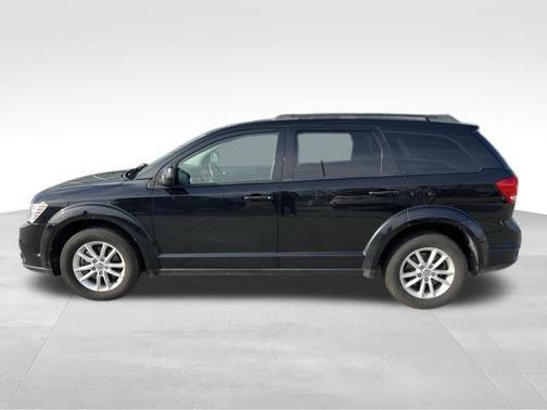 Brilliant Black Crystal Pearlcoat 2013 Dodge Journey SXT