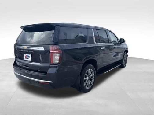 2022 Chevrolet Suburban LT