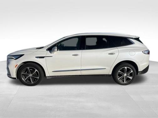 2022 Buick Enclave AWD Essence
