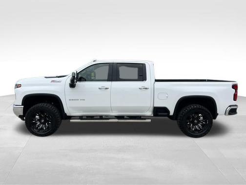 Summit White 2024 Chevrolet Silverado 2500 LTZ