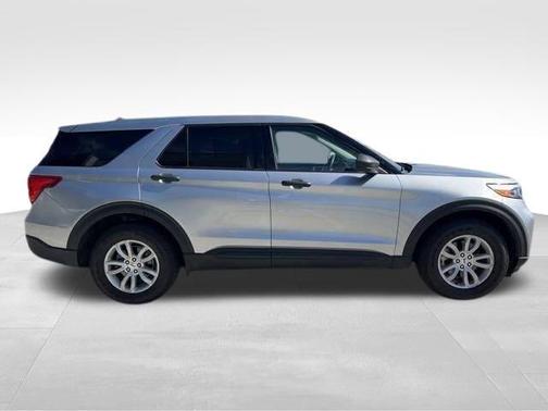 2020 Ford Explorer Base
