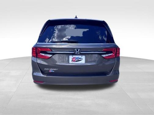 Gray 2022 Honda Odyssey EX-L