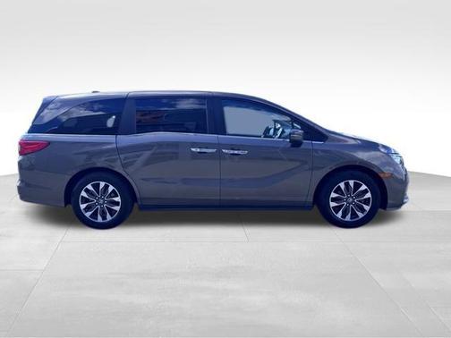 Gray 2022 Honda Odyssey EX-L