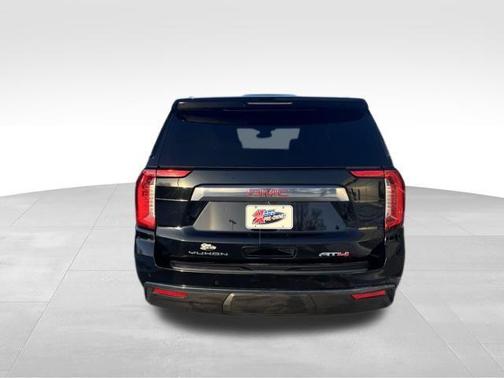 2023 GMC Yukon XL 4WD AT4