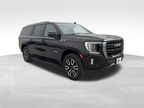 2023 GMC Yukon XL 4WD AT4