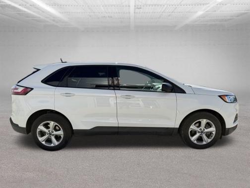 Oxford White 2019 Ford Edge SE