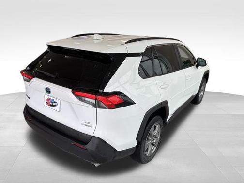 2024 Toyota RAV4 Hybrid LE