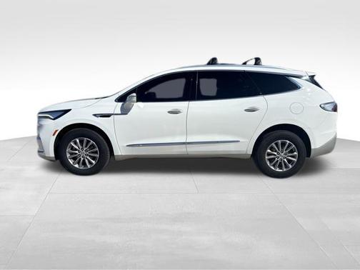 2023 Buick Enclave Essence AWD