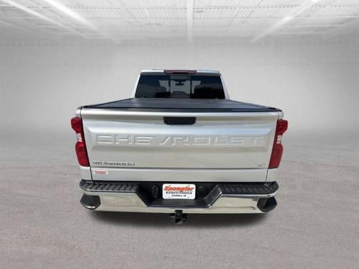 Silver Ice Metallic 2020 Chevrolet Silverado 1500 LT