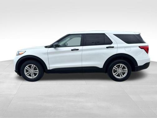 2023 Ford Explorer Base