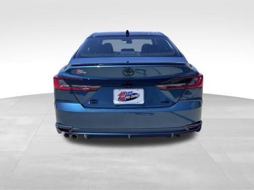 Ocean Gem/Midnight Black Metallic 2026 Toyota Camry XSE
