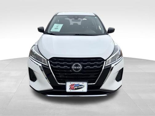 2022 Nissan Kicks S